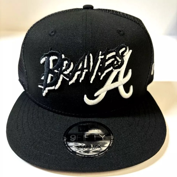 Other - Atlanta Braves NE MLB "Black Street" Trucker Snapback Hat~Black‎ NWT